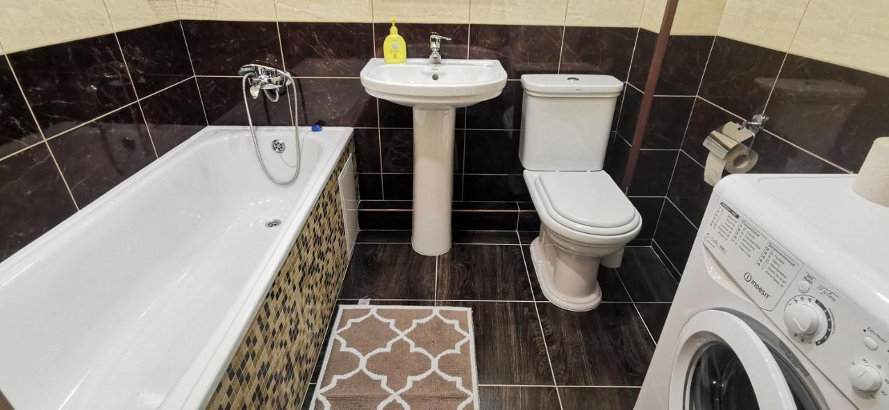 Lavina Apartments スームィ エクステリア 写真
